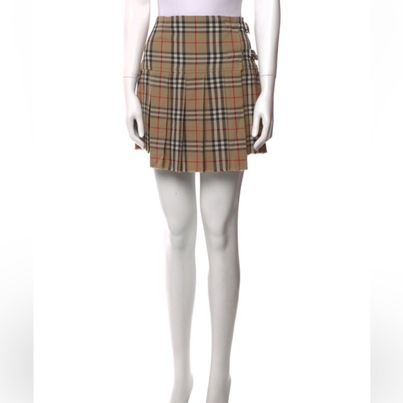 Plaid Tan Skirt Burberry USA 2 can fit small - Picture 1 of 10